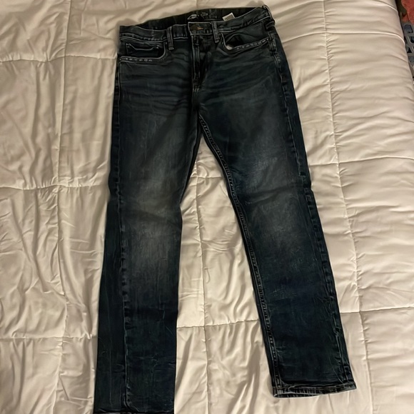 Old Navy Slim jeans - Picture 3 of 3